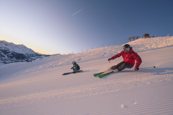 Skifahren morgens in Obertauern